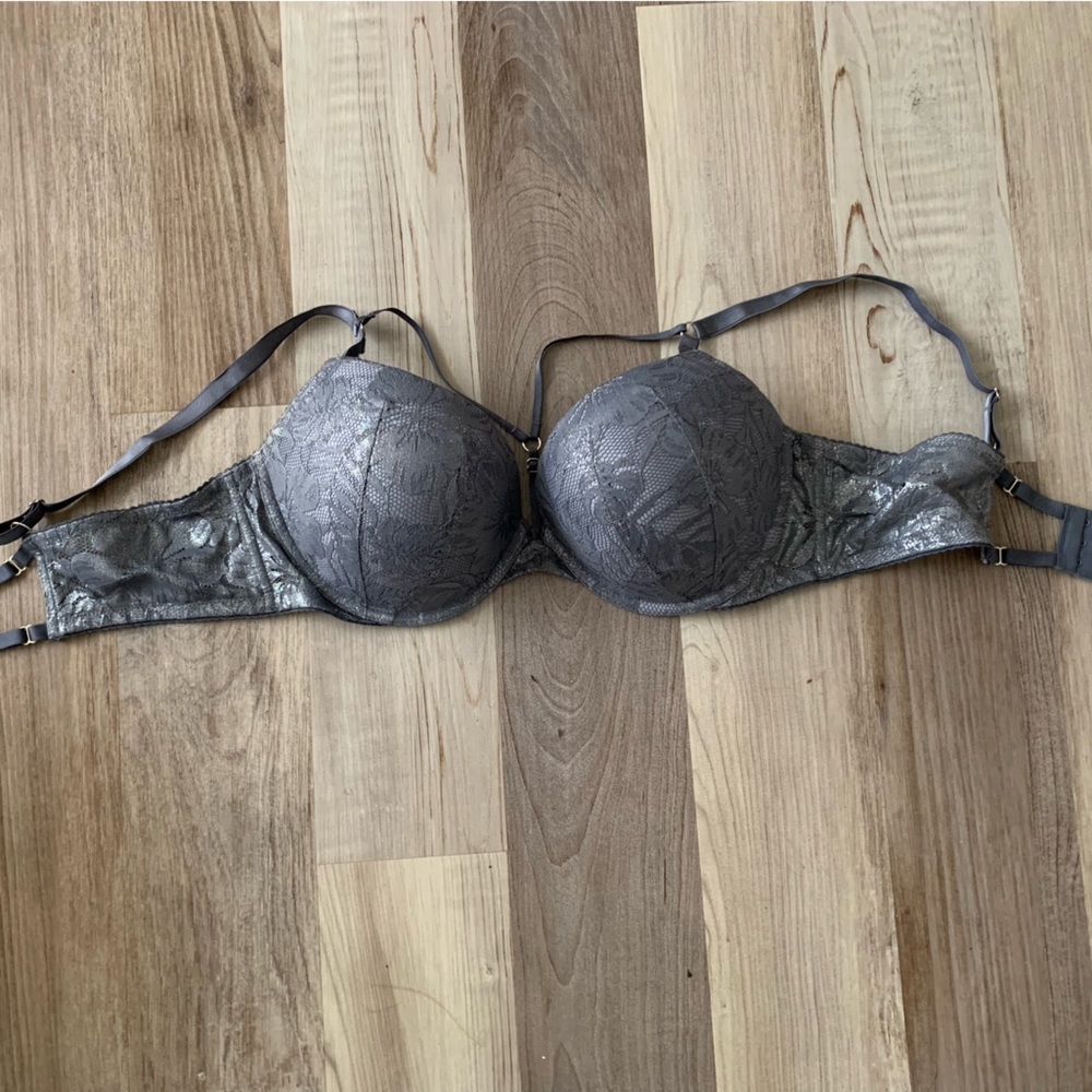 Barely worn strapy lace VS push up bra